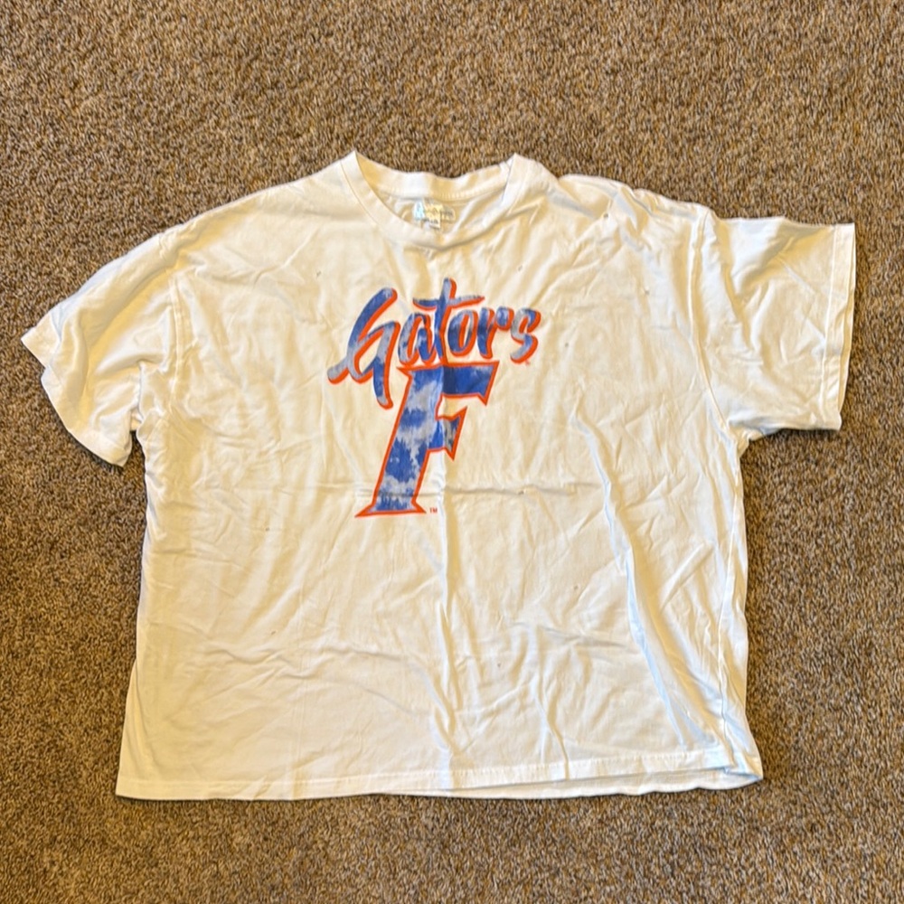 Stewart Simmons Florida Gators Distressed One Size Tee